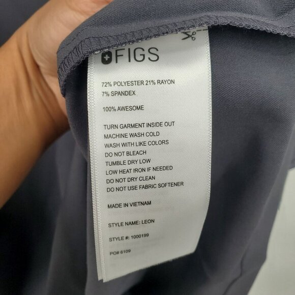 Figs Leone Three Pocket Scrubs Top Men Size Large NWT Short Sleeve V Neck - Picture 5 of 10